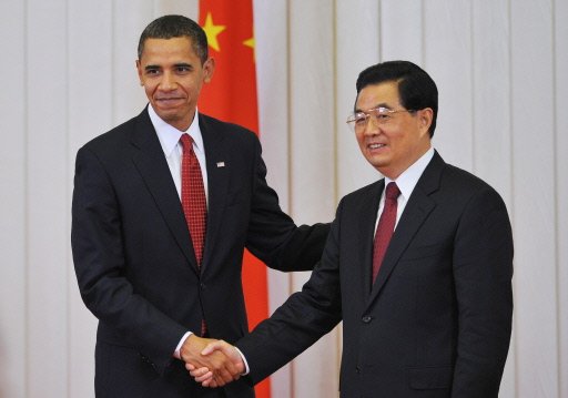 세계에서 가장 영향력 있는 인물 1위로 꼽힌 버락 오바마 미국 대통령과 2위를 차지한 후진타오 중국 국가 주석.