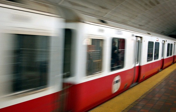 MBTA 자문 위원회가 25%의 새 요금 인상안을 제안했다.