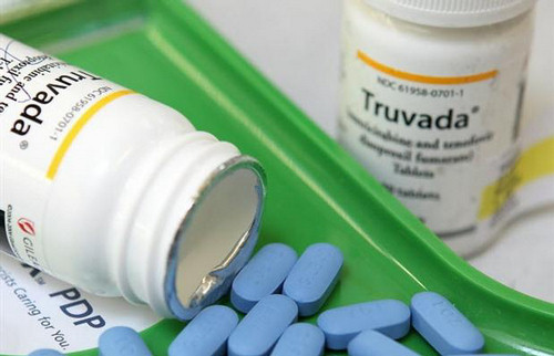 첫 에이즈 예방약 트루바다가 FDA의 승인을 받았다. 비용은 한 알에 무려 $38이다