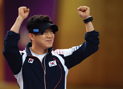 한국 대표팀의 첫 타자로 나서는 진종오의 남자 10m 공기 권총 결승은 6일 오후 2시 30분으로 예정되어 있다. (사진 : 리오올림픽 공식 홈페이지 제공)