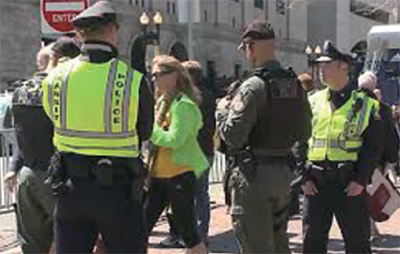 영국에서의 테러 사건 이후 보스톤에서도 순찰과 치안 유지가 강화된다