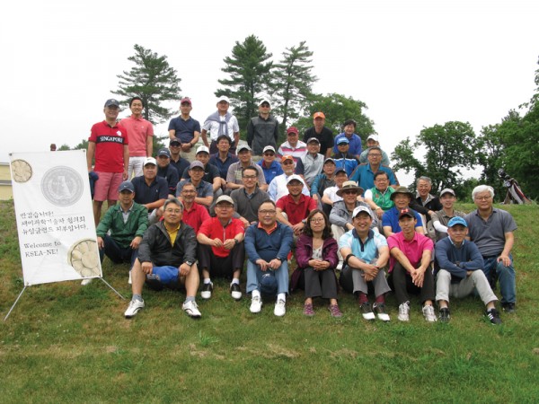 재미 과학기술자협회 뉴잉글랜드지부 주최 정기 골프 대회가 스토우 소재 스토우에이커컨트리클럽(Stow Acres Country Club)에서 45명이 참가한 가운데 6월 23일 토요일 오후 진행됐다