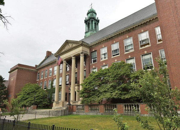 보스톤 라틴 스쿨의 미국 전체 순위는 37위다
