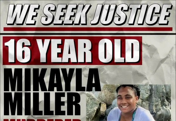 소셜미디어에 올려진 포스터, 이 포스터에서는 미카일라가 살해됐다고 주장하고 있다