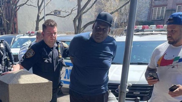 체포된 뉴욕 지하철 총격사건 용의자 프랭크 제임스